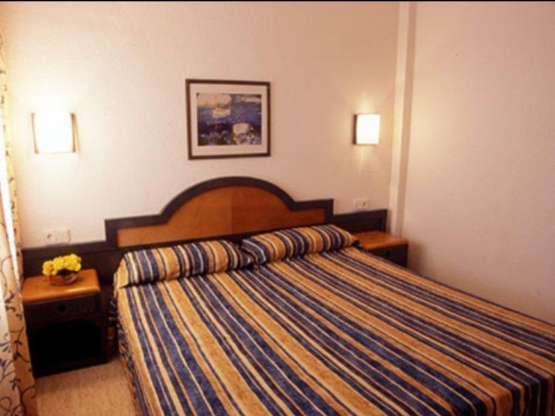 Apartamentos Blue Star (Adults Only) San Antonio  Exteriér fotografie