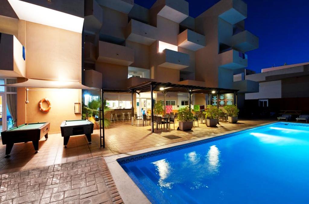 Apartamentos Blue Star (Adults Only) San Antonio  Exteriér fotografie